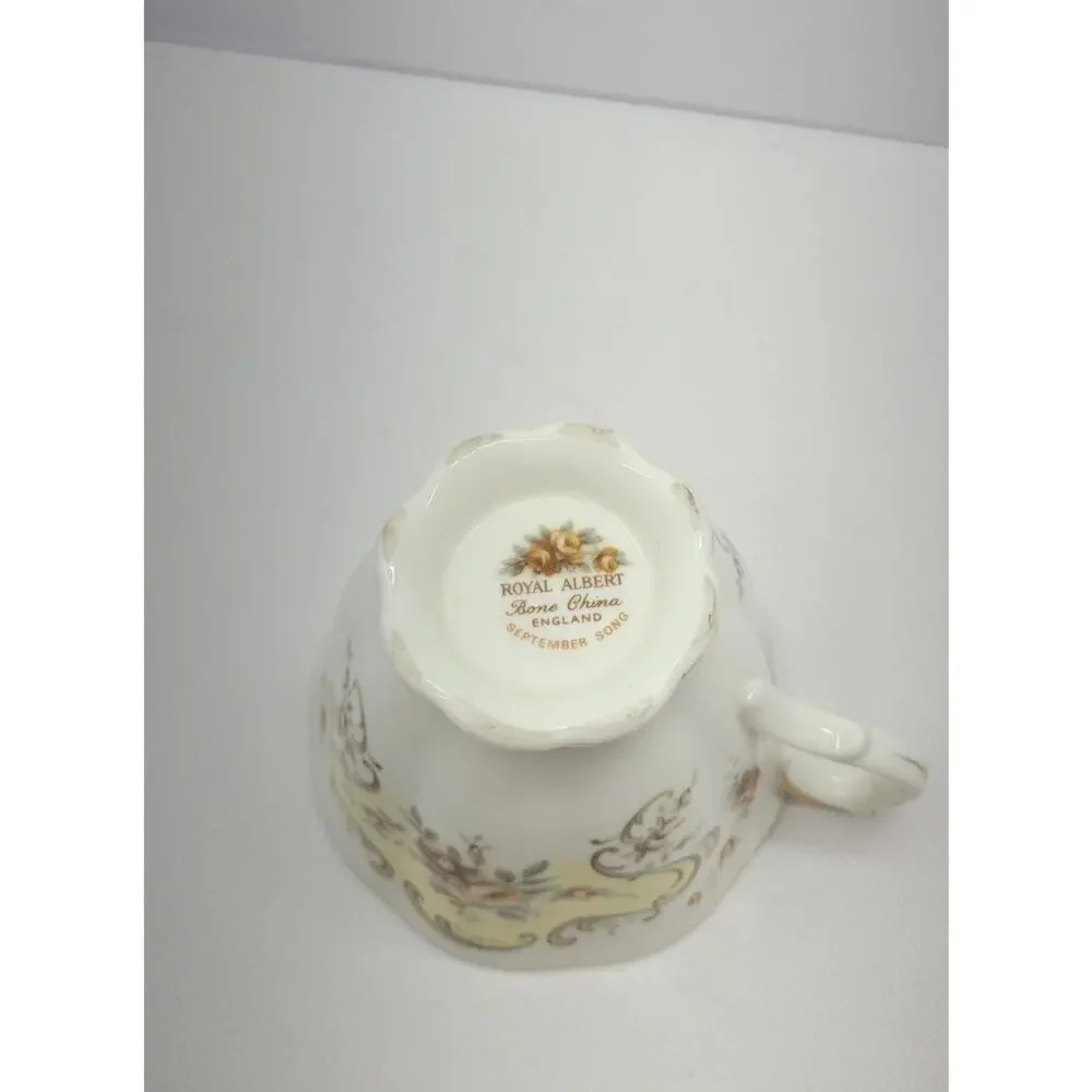 Royal Albert September Song Tea Cup & Saucer Bone China England Vintage Floral